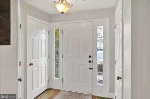 268 S Savanna Dr, Pottstown, PA 19465 - Photo 4