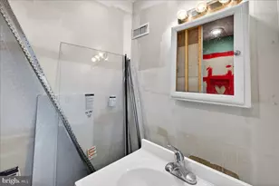 207 Westbury Ct, Downingtown, PA 19335 - Photo 32