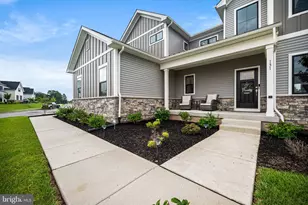 131 Violet Wy, Spring City, PA 19475 - Photo 4