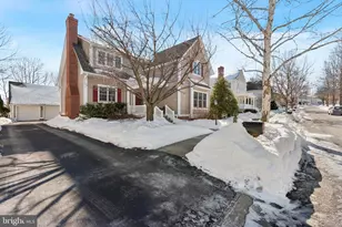 163 Windgate Dr, Chester Springs, PA 19425 - Photo 2