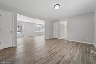 950 W Chestnut St, Coatesville, PA 19320 - Photo 8