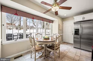 526 Beaumont Cir, West Chester, PA 19380 - Photo 12