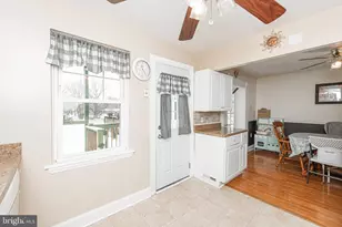 878 Valley Forge Rd, Phoenixville, PA 19460 - Photo 10