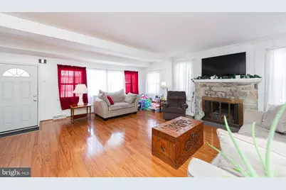 878 Valley Forge Road, Phoenixville, PA 19460 - Photo 2