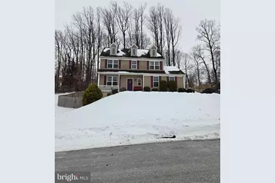 119 Burgundy Lane, Coatesville, PA 19320 - Photo 2