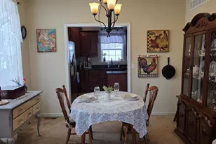 119 Burgundy Ln, Coatesville, PA 19320 - Photo 10