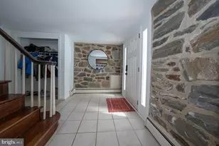 1105 Waterloo Rd, Berwyn, PA 19312 - Photo 2