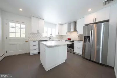 1105 Waterloo Road, Berwyn, PA 19312 - Photo 12