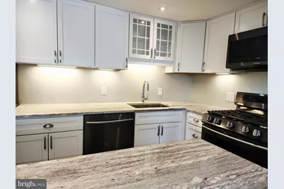 42 Drummers Lane #42, Wayne, PA 19087 - Photo 2