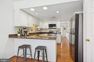 27 Militia Hill Dr, Chesterbrook, PA 19087 - Photo 14