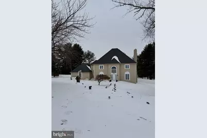 1103 Clover Hill, West Chester, PA 19380 - Photo 2