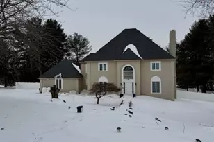 1103 Clover Hill, West Chester, PA 19380 - Photo 2