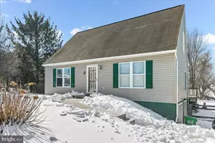 594 5th St, Oxford, PA 19363 - Photo 2