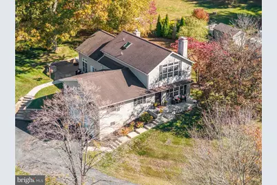 7 Richard Wilson Dr, Coatesville, PA 19320 - Photo 2