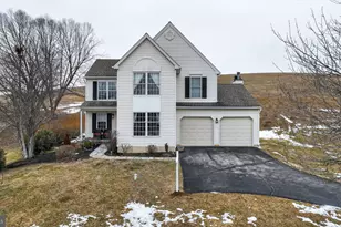 504 Milhouse Way, Chester Springs, PA 19425 - Photo 2