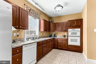 504 Bellemead Cir, Avondale, PA 19311 - Photo 48