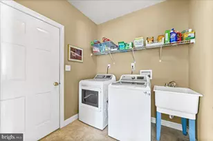 504 Bellemead Cir, Avondale, PA 19311 - Photo 34