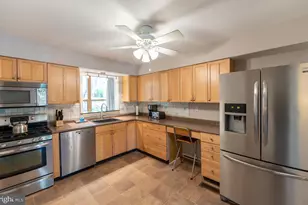 124 Columbia Dr, Coatesville, PA 19320 - Photo 12