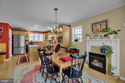 307 Kent Circle, Downingtown, PA 19335 - Photo 6