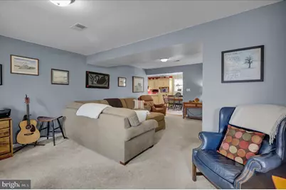 307 Kent Circle, Downingtown, PA 19335 - Photo 2