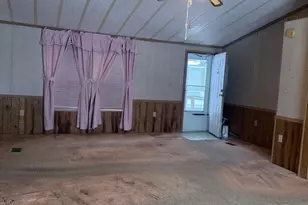 109 Azalea Cir, Honey Brook, PA 19344 - Photo 2