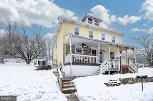 3262 Walnut St, Downingtown, PA 19335 - Photo 2