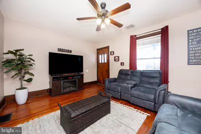 3262 Walnut Street, Downingtown, PA 19335 - Photo 6