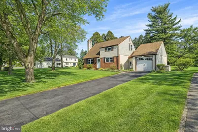 117 Wayne Avenue, Malvern, PA 19355 - Photo 2