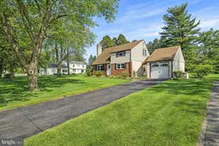 117 Wayne Ave, Malvern, PA 19355 - Photo 2