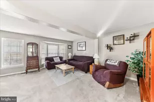 202 Fox Trail, Parkesburg, PA 19365 - Photo 8