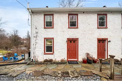 20 N Brandywine Avenue, Coatesville, PA 19320 - Photo 2