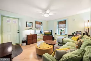 20 N Brandywine Ave, Coatesville, PA 19320 - Photo 6