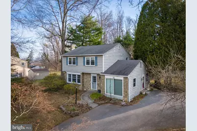 2126 Robin Lane, Pottstown, PA 19465 - Photo 2