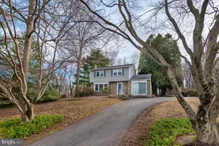 2126 Robin Ln, Pottstown, PA 19465 - Photo 1