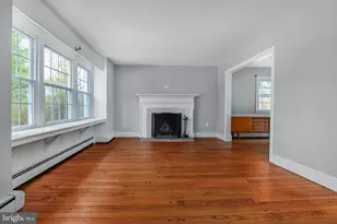 2126 Robin Ln, Pottstown, PA 19465 - Photo 4