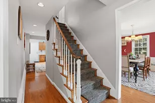 647 Fernfield Cir, Wayne, PA 19087 - Photo 18