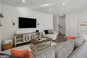 744 Ore St, Phoenixville, PA 19460 - Photo 10