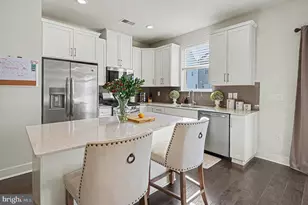 744 Ore St, Phoenixville, PA 19460 - Photo 16