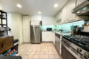 66 Old Forge Crossing, Devon, PA 19333 - Photo 10