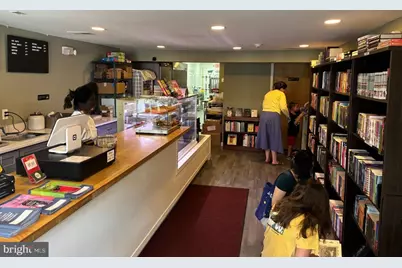 145 W Gay Street, West Chester, PA 19380 - Photo 30