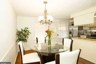 902 Woodlawn Ave, Phoenixville, PA 19460 - Photo 8