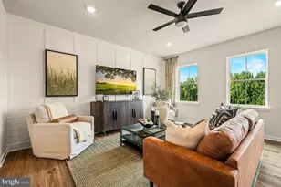 202 Bronze St, Phoenixville, PA 19460 - Photo 10