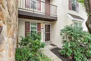 109 Valley Stream Cir, Tredyffrin, PA 19087 - Photo 1