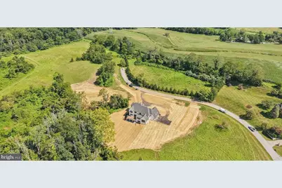 1331 Carolannes Way #6, West Chester, PA 19382 - Photo 2