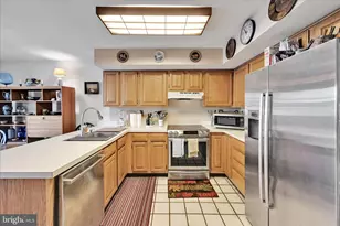 4 Knox Ct, Chesterbrook, PA 19087 - Photo 12