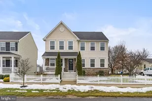 638 Bridge St, Spring City, PA 19475 - Photo 2