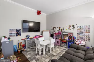 638 Bridge St, Spring City, PA 19475 - Photo 10