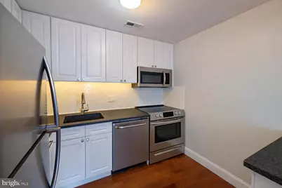 605 W Market Street #42, West Chester, PA 19382 - Photo 4