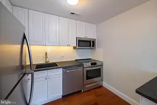 605 W Market St, West Chester, PA 19382 - Photo 4