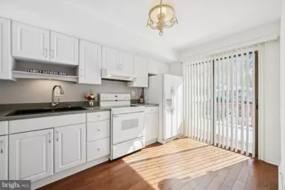 604 Westtown Circle, West Chester, PA 19382 - Photo 4